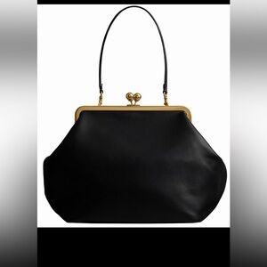 Coach large kiss-lock bag Elegant Black Leather Handbag